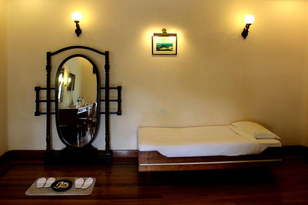 Aranya Nivas Hotel Thekkady Eksteriør billede