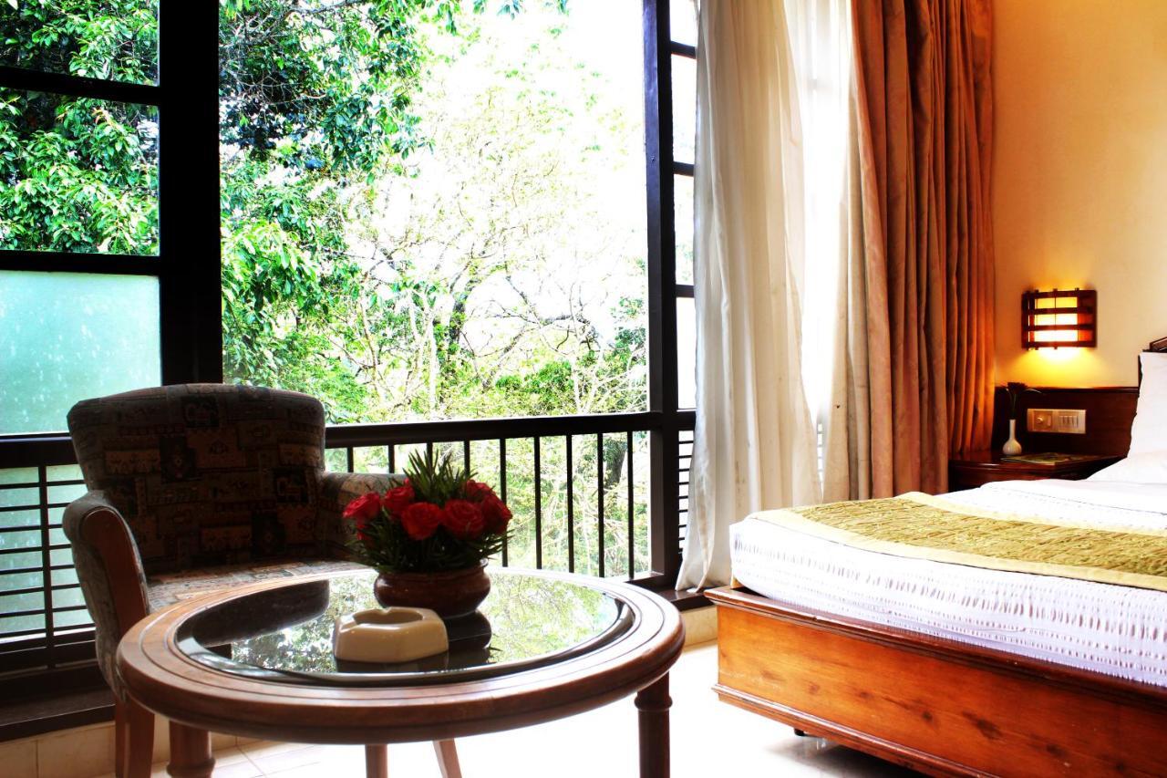Aranya Nivas Hotel Thekkady Eksteriør billede
